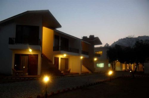 Leisure Vacations Myrica Resort Dhikuli Esterno foto